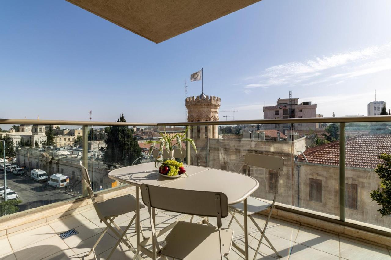 Luxury Three-Bedroom/Terrace Over Old City View Jerusalem Exteriör bild